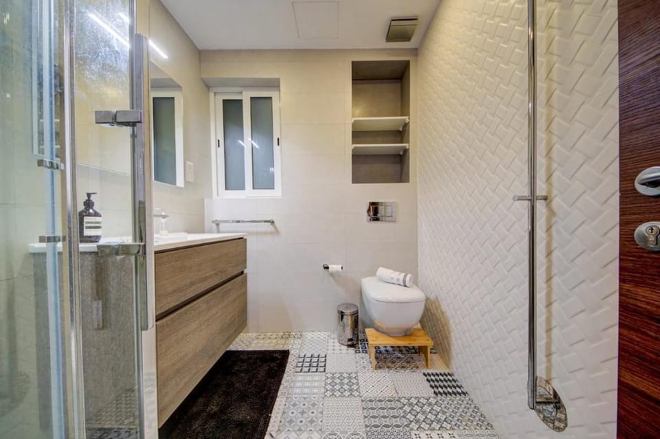 Modern 2BR With Spinola Views Near Paceville Apartment in Saint Julians