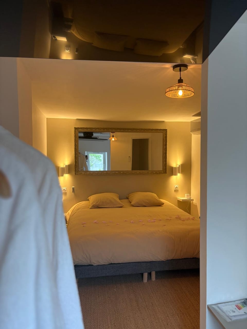 Le BOOMCOEUR - Bain balnéo privatif & 5 minutes de la Gare à pied ! House in Nouvelle-Aquitaine