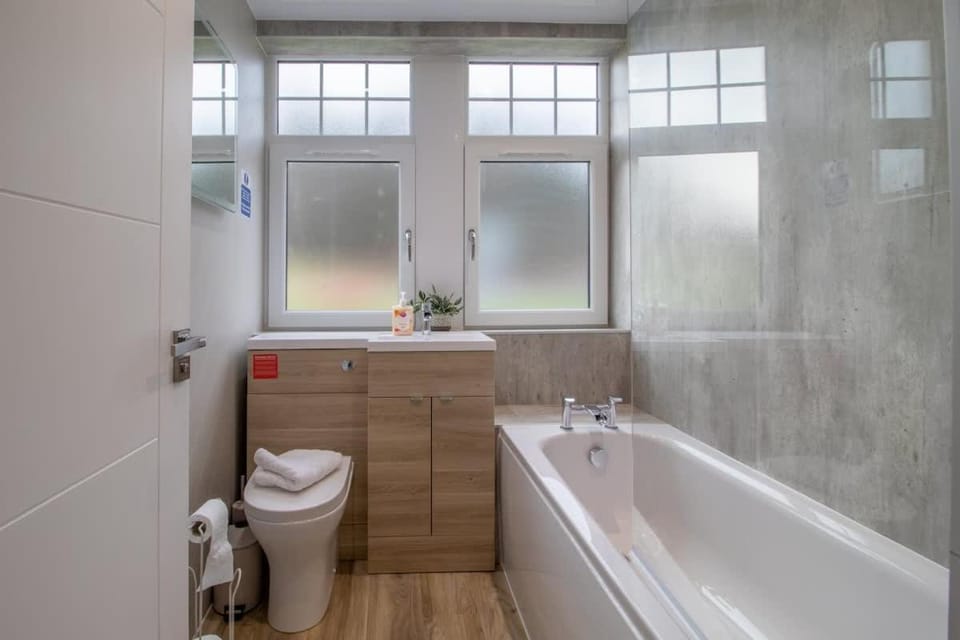 William Wallace View - 5 Bedrooms in Stirling House in Stirling