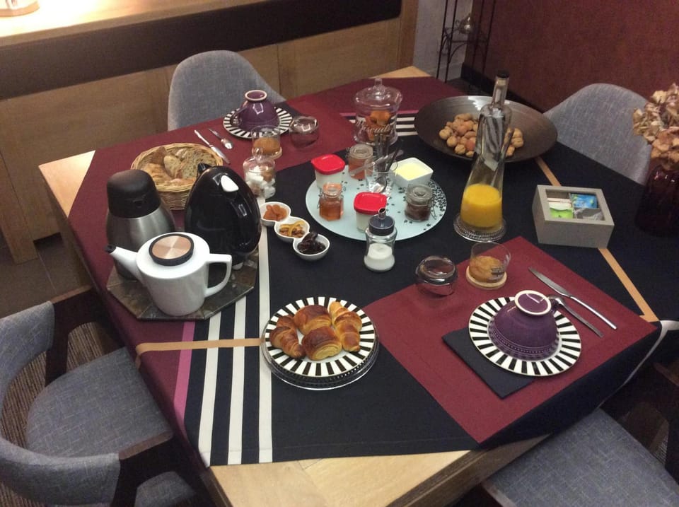 Continental breakfast