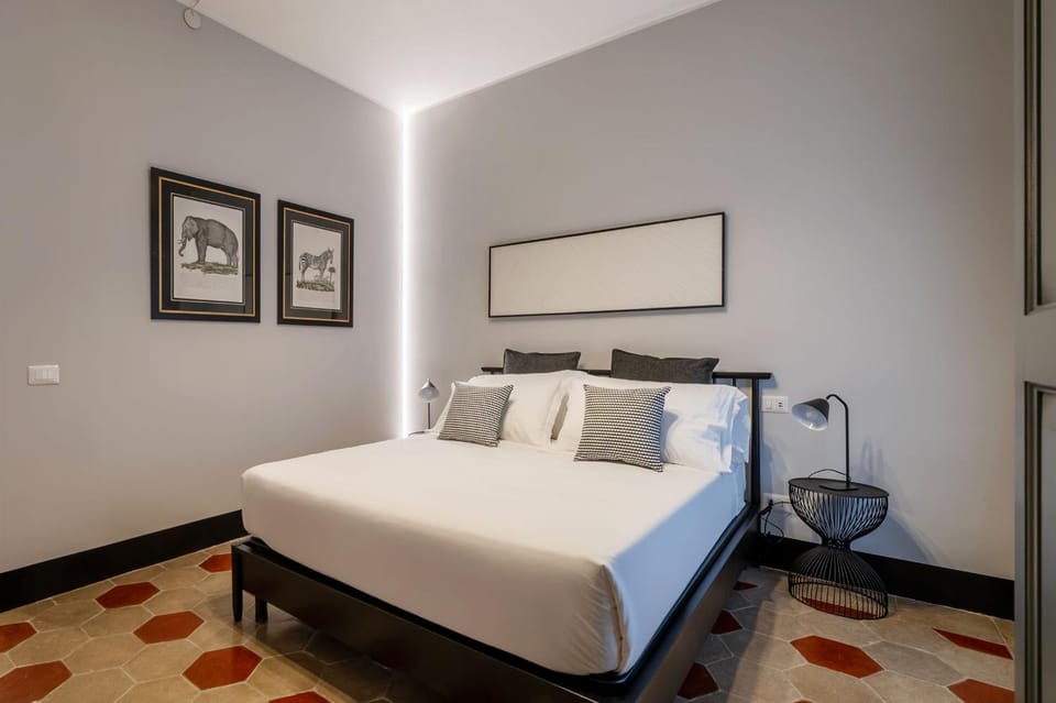 Toscana 2 - FromHometoRome Apartment in Rome