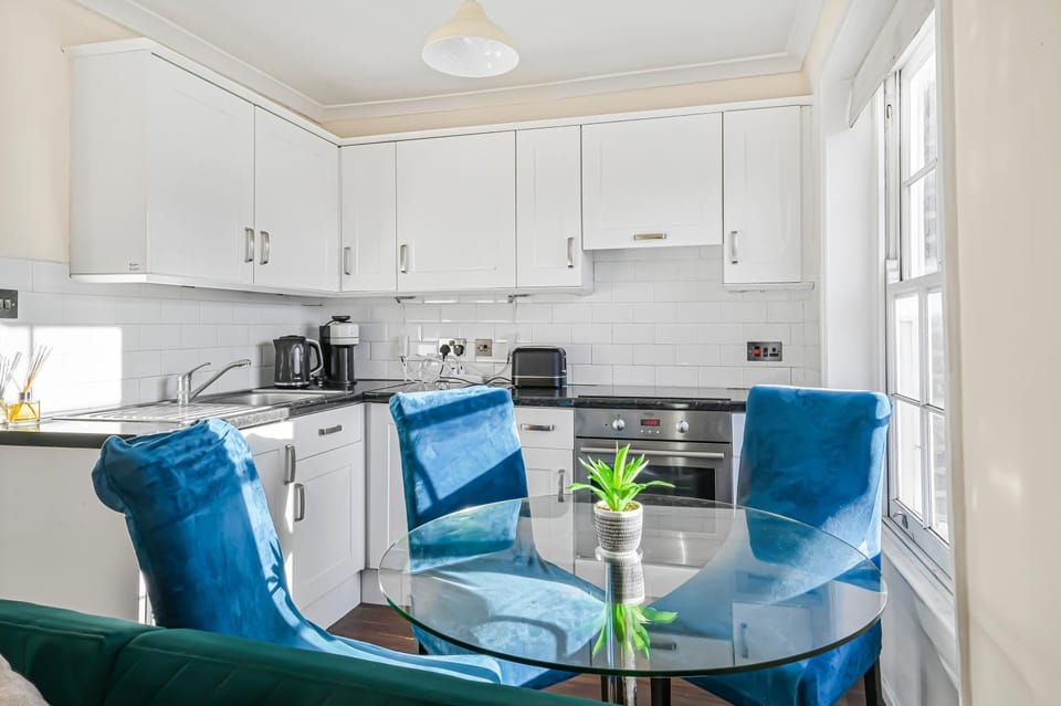 Private designer 1 bed flat in Greenwich with Private Garden Apartment in London Borough of Lewisham