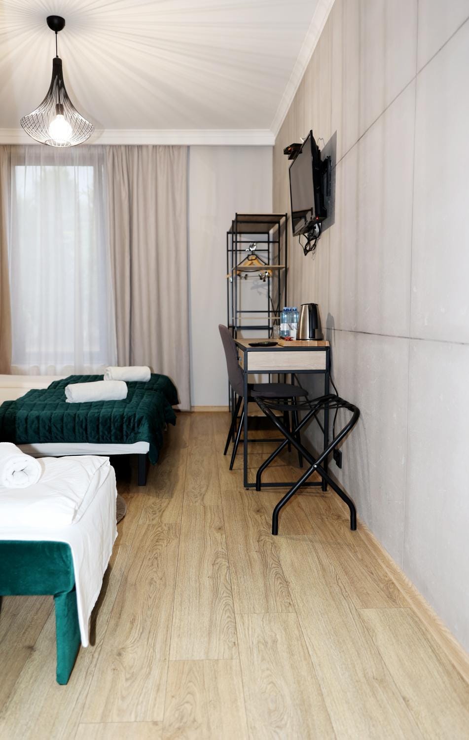 Bathroom, TV and multimedia, Photo of the whole room, towels