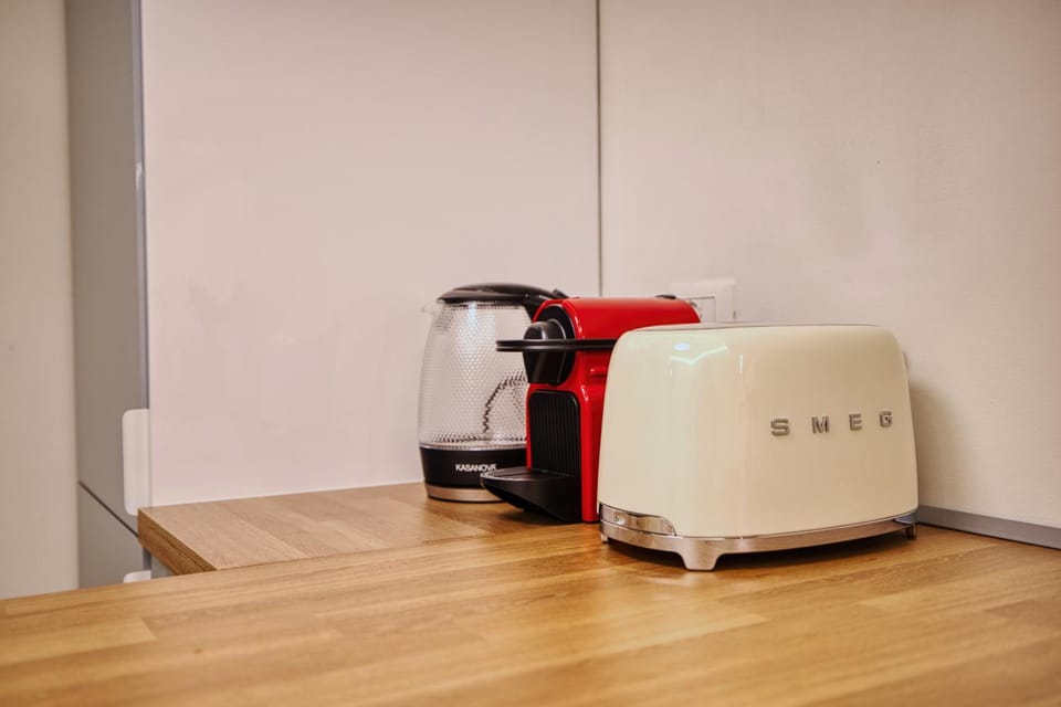 Coffee/tea facilities, Kitchen or kitchenette, toaster