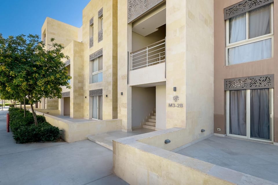 The Groundlight 1BDR Mangroovy Free Beach & Pool Apartment in Hurghada