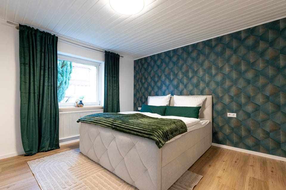 Bed, Bedroom