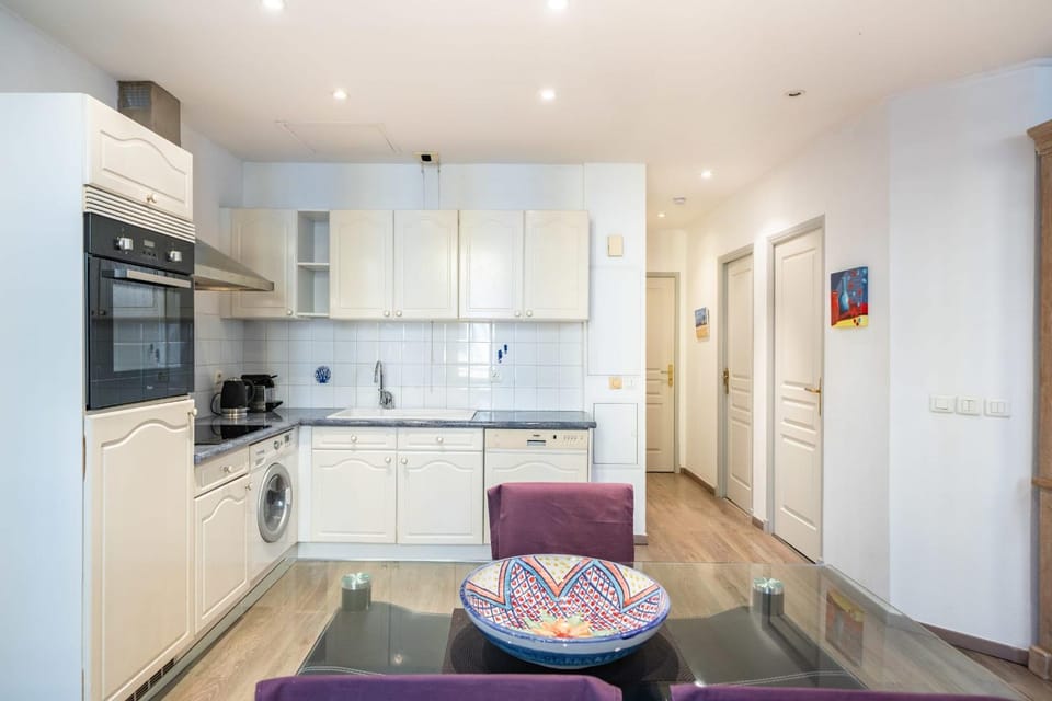 Cozystay 1802 One bedroom in the Heart of Cannes Apartment in Cannes