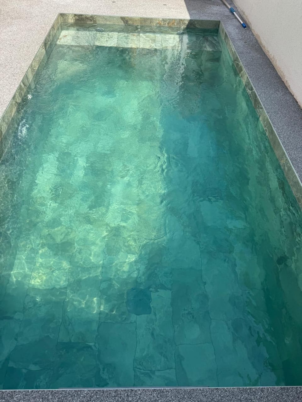 DIGITONE BY GATES Studio cosy et chambre avec piscine au sel pour 4 Apartment in Marignane