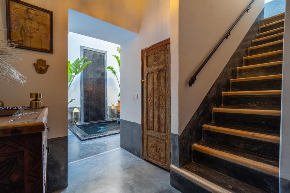 Marrakech Medina - Private Riad 4 rooms Rooftop and pools House in Marrakesh