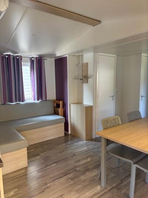 Le Cocon Landais Campground/ 
RV Resort in Capbreton
