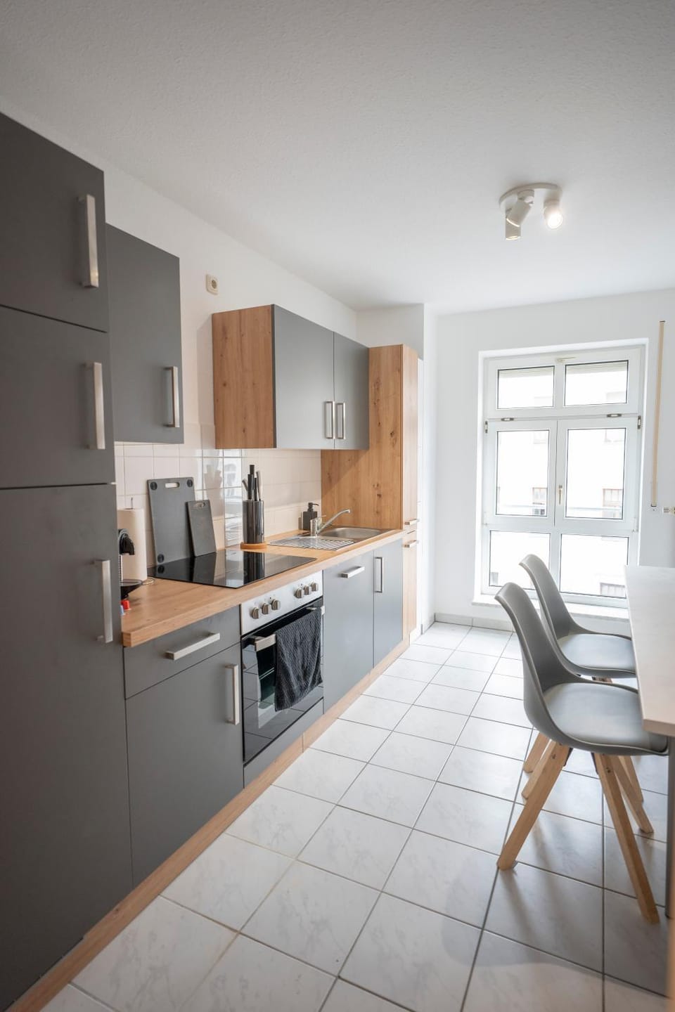 Kitchen or kitchenette, stove, kitchen
