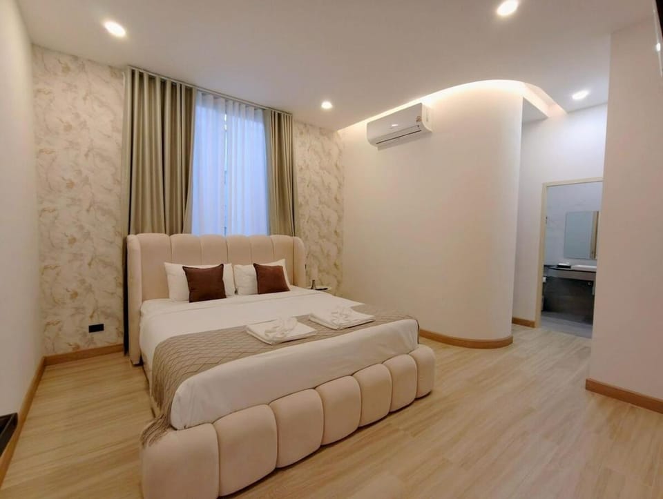 Dragon Pool Villa Villa in Pattaya City