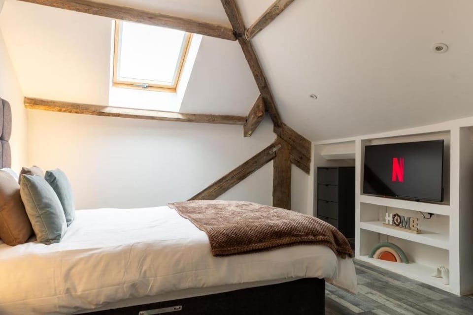Bradford Central Luxe Living Apartment in Bradford