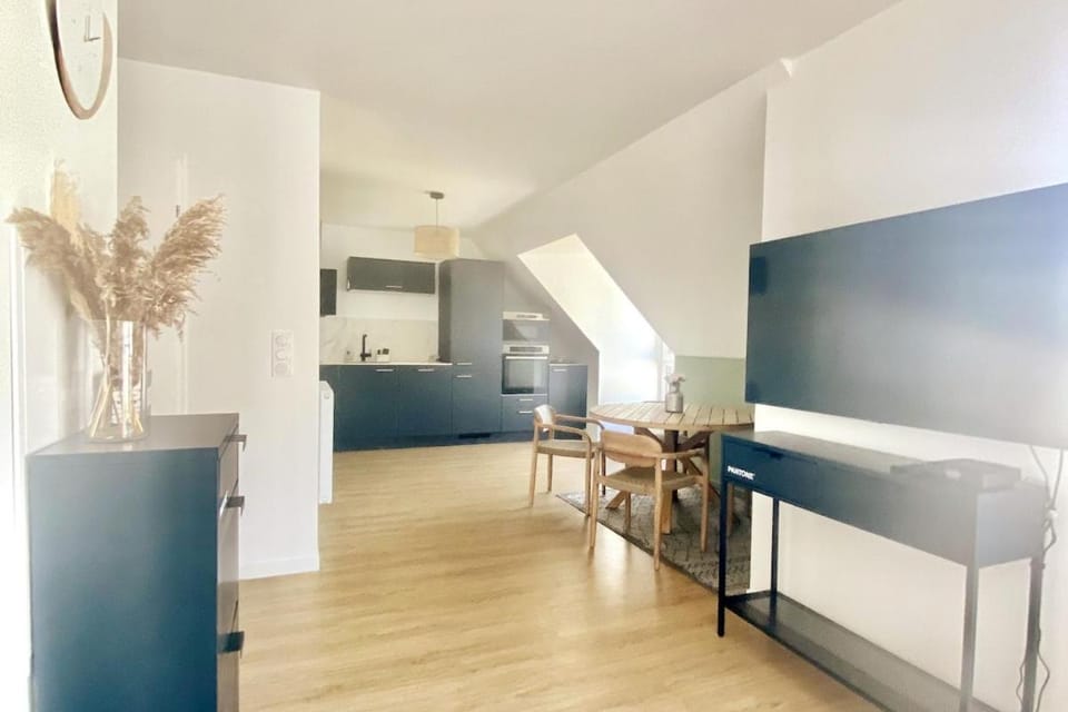 Appartement Vue Château - parking privé - 80m2 - Vaugueux Caen Apartment in Caen