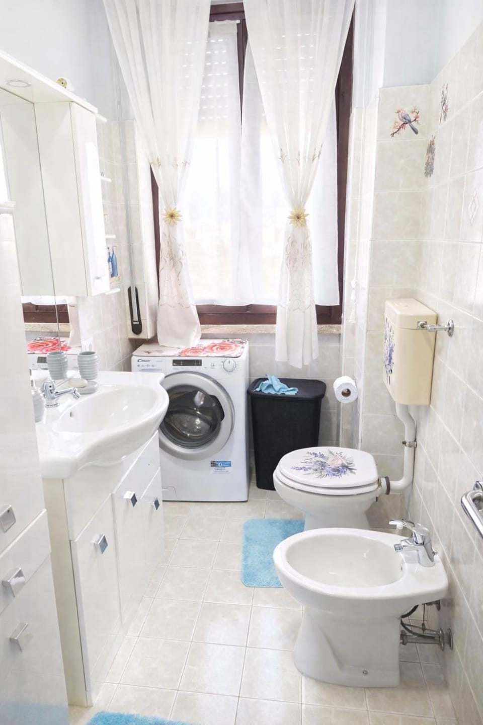 Shower, Bathroom, bidet
