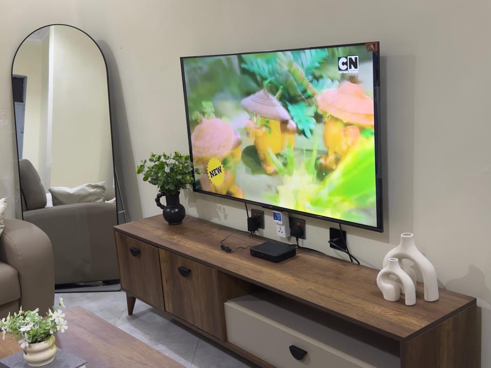 Communal lounge/ TV room, TV and multimedia, Evening entertainment