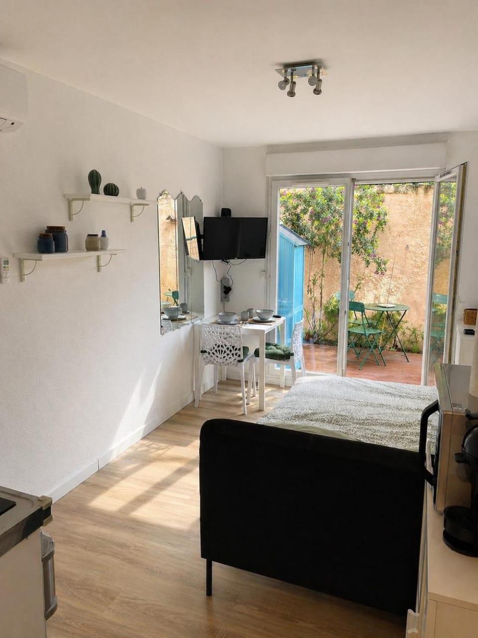 Studio lumineux in Beausoleil - terasse privée proche Monaco French Riviera Apartment in Monaco