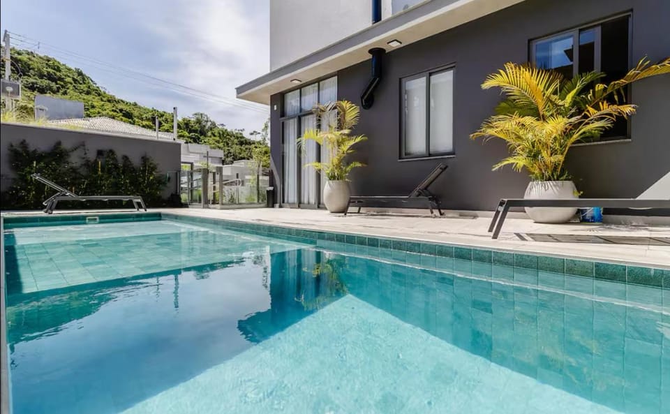 Top Loft no Top Studios Canasvieiras Apartment in Florianopolis