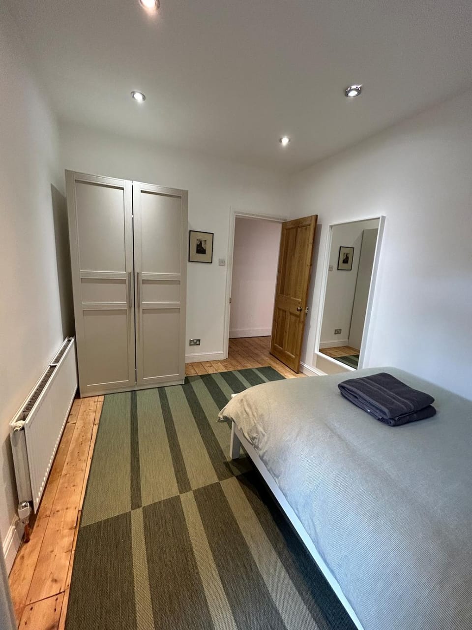 Garden Flat in Battersea Apartment in London