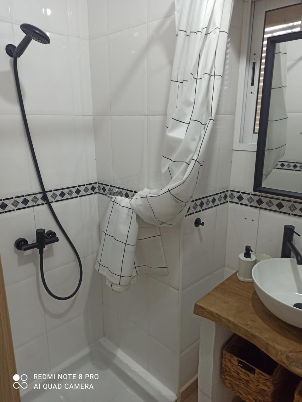 Shower, Bathroom, heating, towels