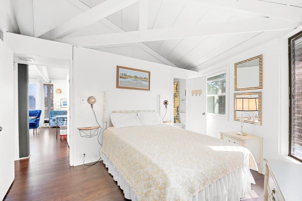 8951 - Ozzie's Island Hideaway House in Hatteras Island
