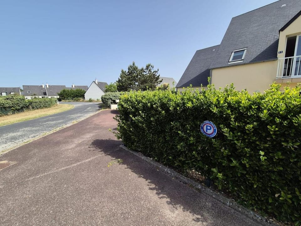 Street view, Parking