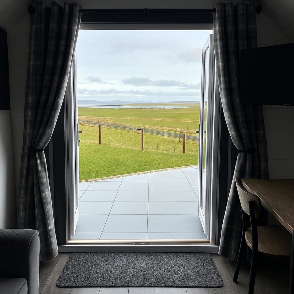 View (from property/room), Garden view, Lake view