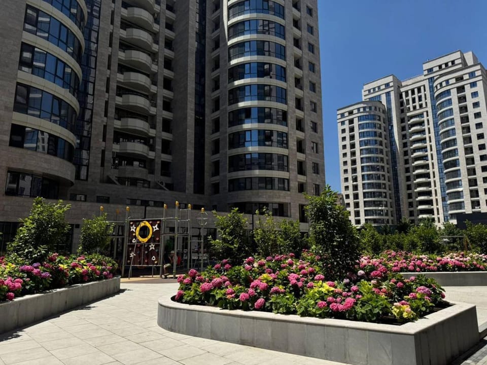 Property building, Balcony/Terrace