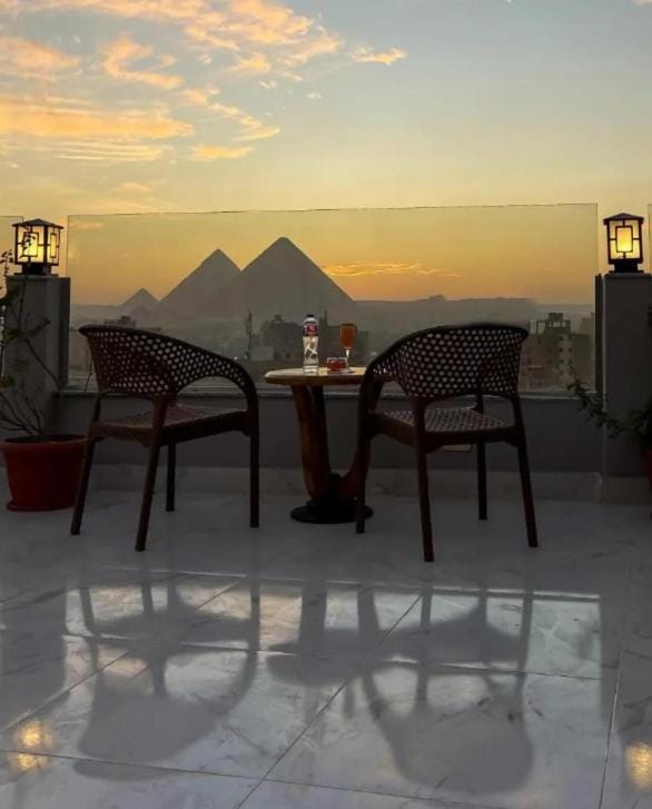 Pyramids Giza inn Hotel in Egypt