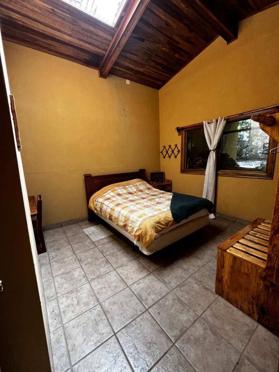 Cabaña kloski Campground/ 
RV Resort in Cartago Province, Costa Rica