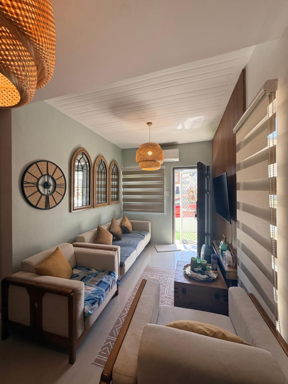 TV and multimedia, Living room, Seating area