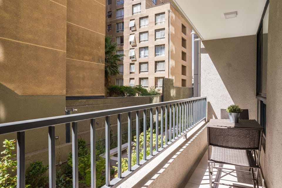 Modern 2BR2BA Apartment in Downtown Santiago Apartment in Santiago