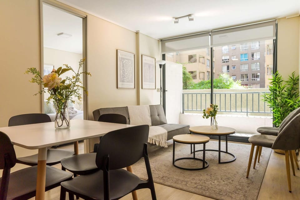 Modern 2BR2BA Apartment in Downtown Santiago Apartment in Santiago