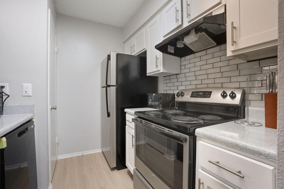 Spacious 2 bed 2 bath getaway Apartment in San Antonio