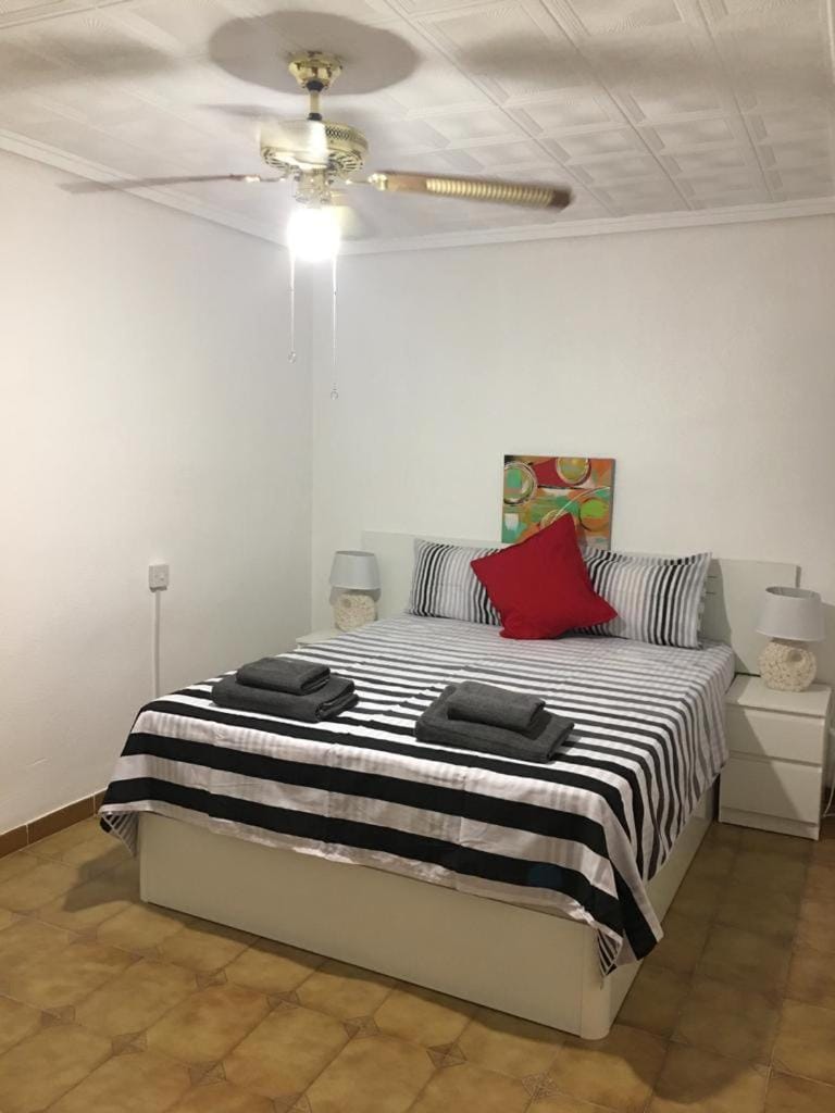 Charming beachfront apartment Apartment in Port de Sagunt