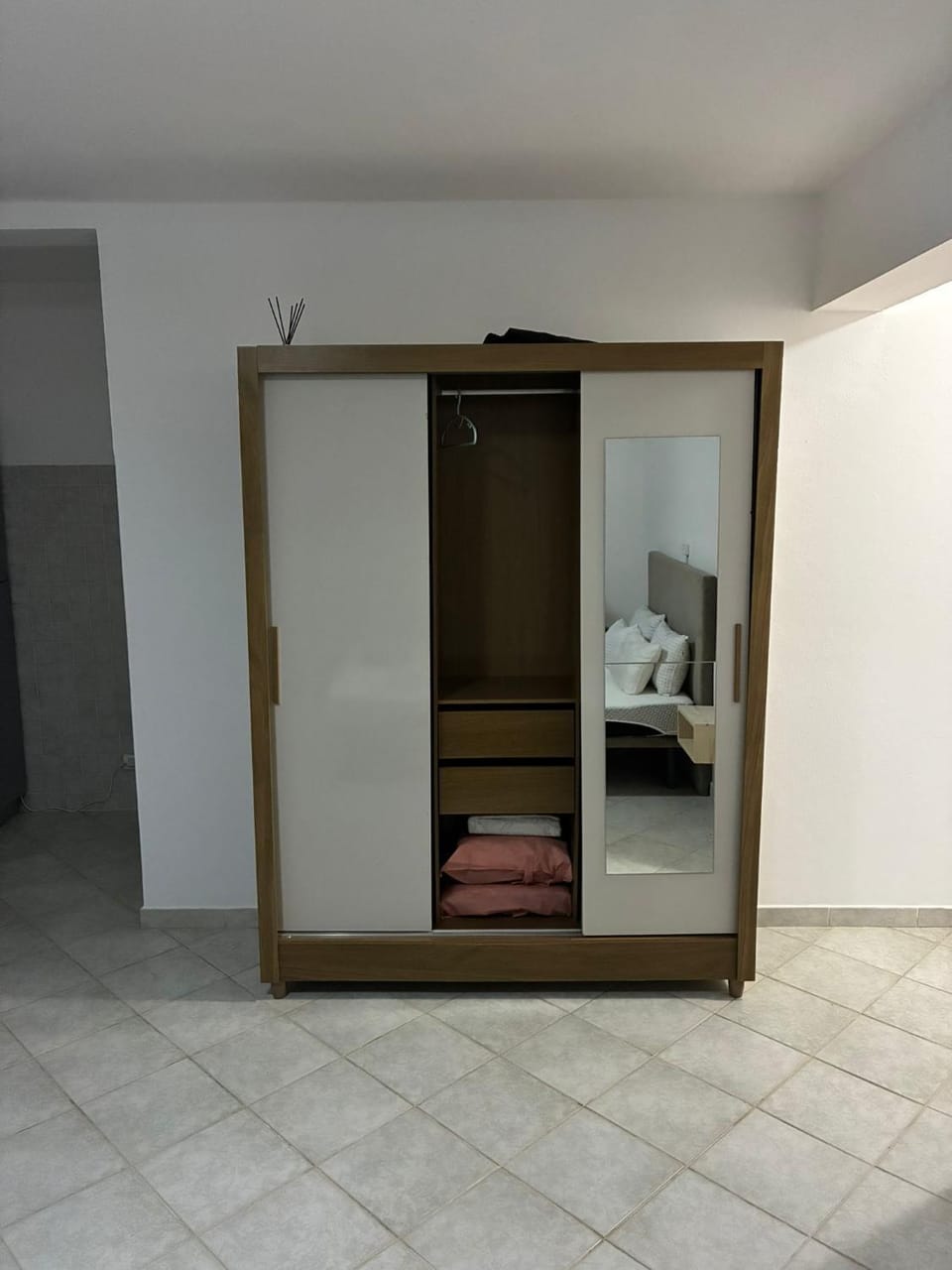 wardrobe