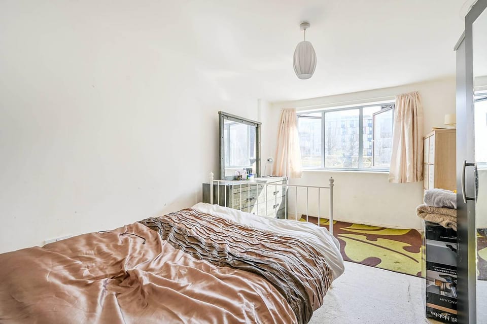 Cosy Apartment near Wembley Stadium Bed and Breakfast in Wembley