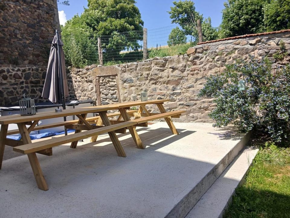 Gîte Germaine et Yves House in Auvergne-Rhône-Alpes