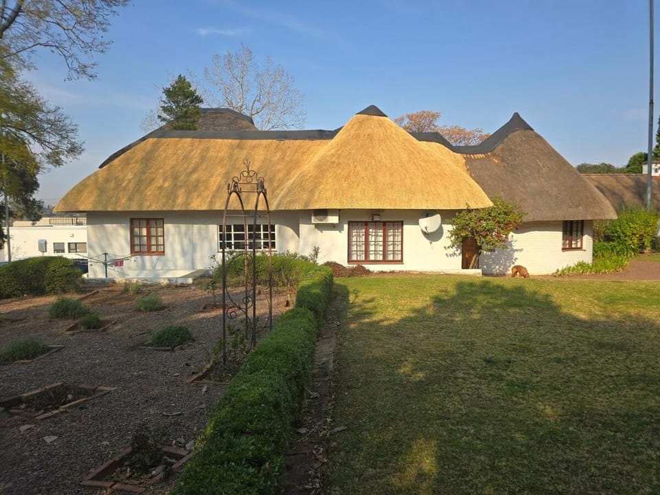 Rose Cottage Apartment in Sandton