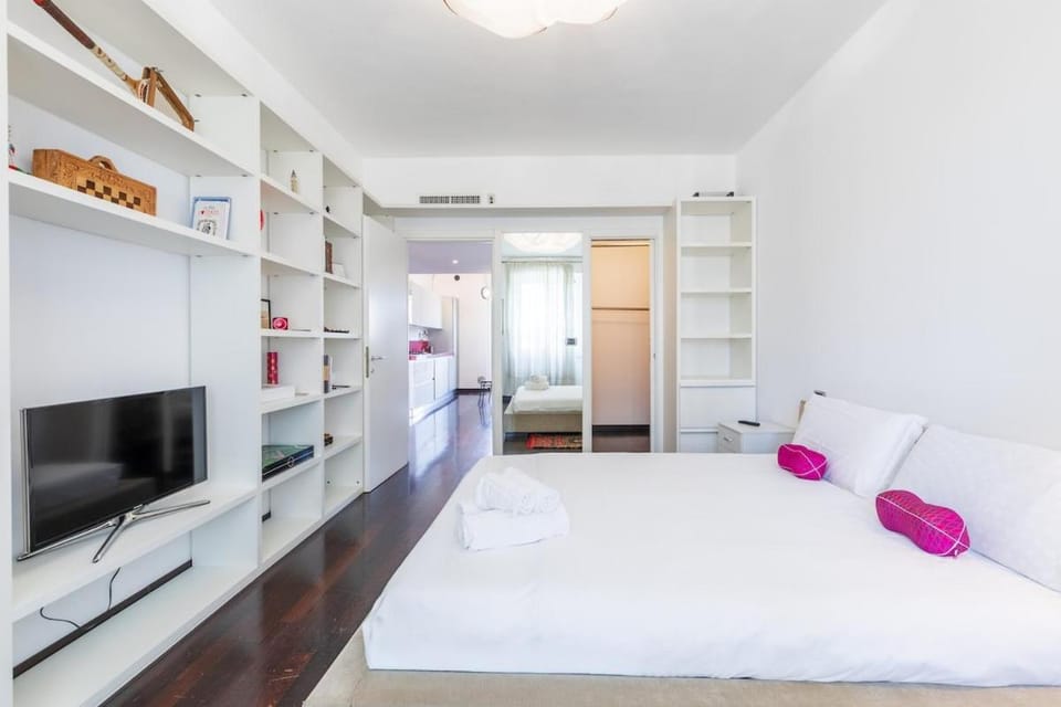 Designer apartment between Brera and Arco Apartment in Milan