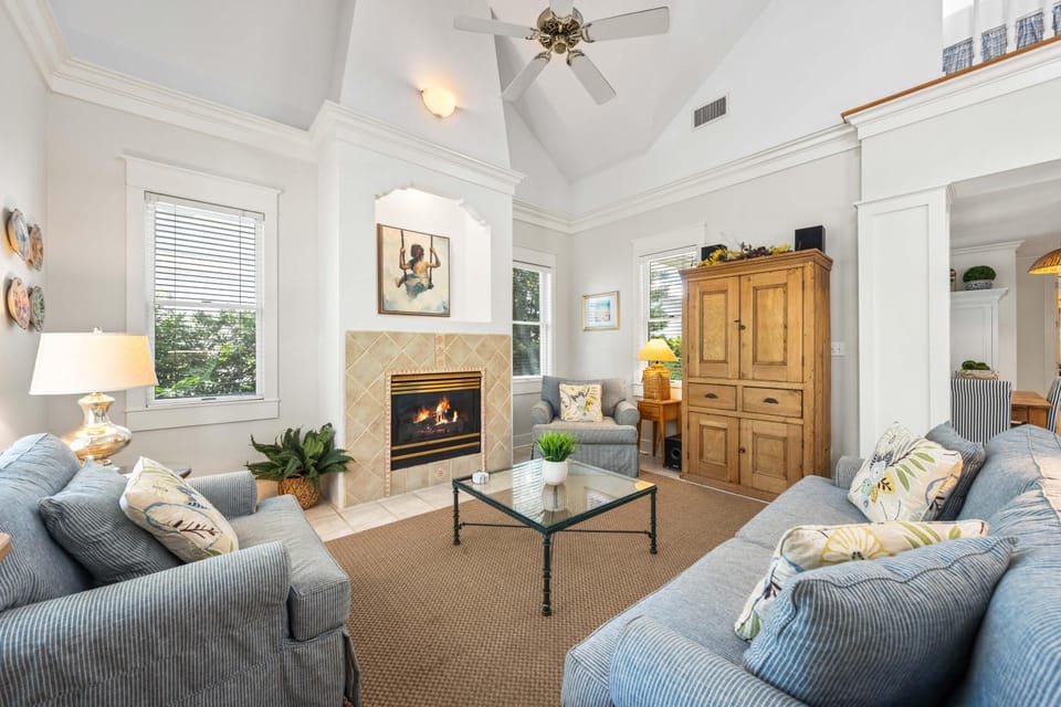 76 Rue Caribe House in Miramar Beach