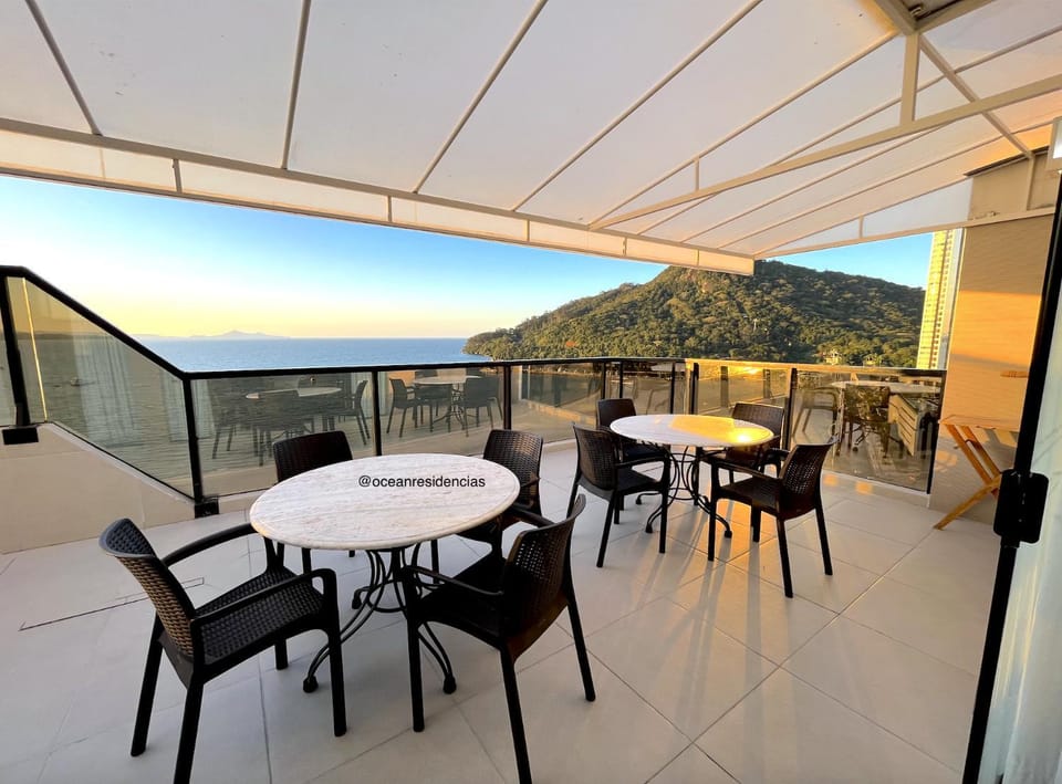 Balcony/Terrace, Dining area, Mountain view, Sea view