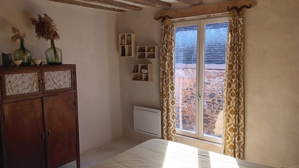 La maison jaune House in Bourgogne-Franche-Comté