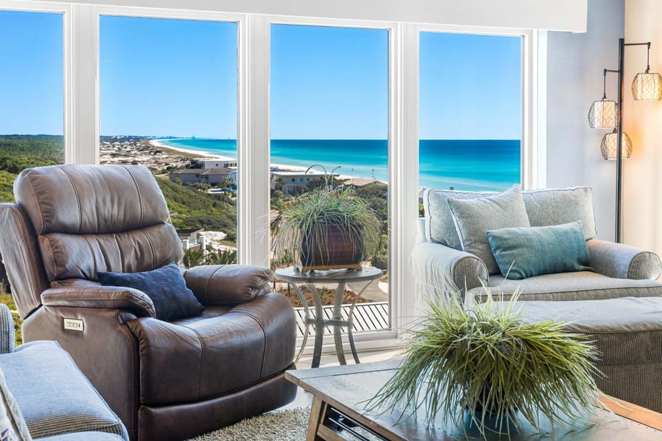 Beach Manor at Tops'l 803 House in Miramar Beach