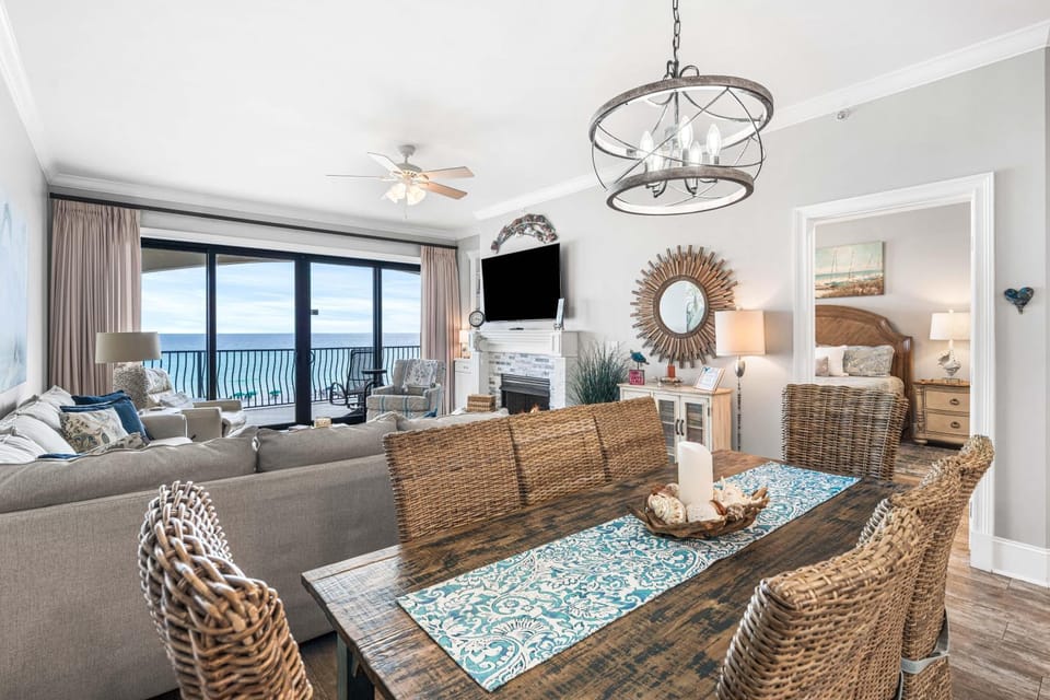 Villa Coyaba 208- Gulf Front! House in Destin