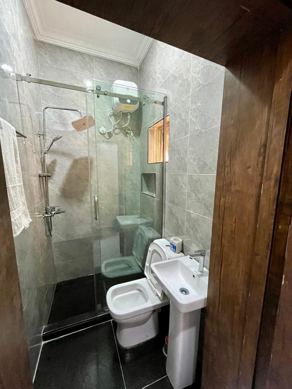Toilet, Bathroom