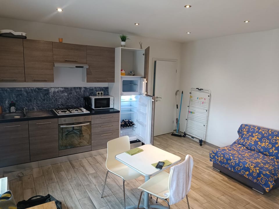 Appartement dans Liège Apartment in Flanders