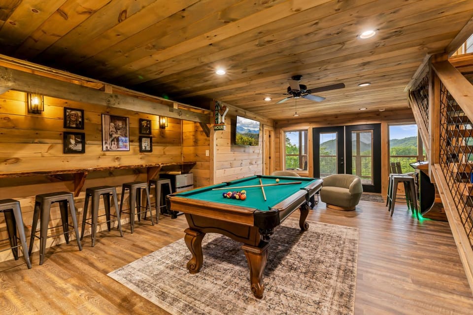 Spacious Scenic Cabin Sleep 12 Games Hot Tub View Cabin in Sevier County