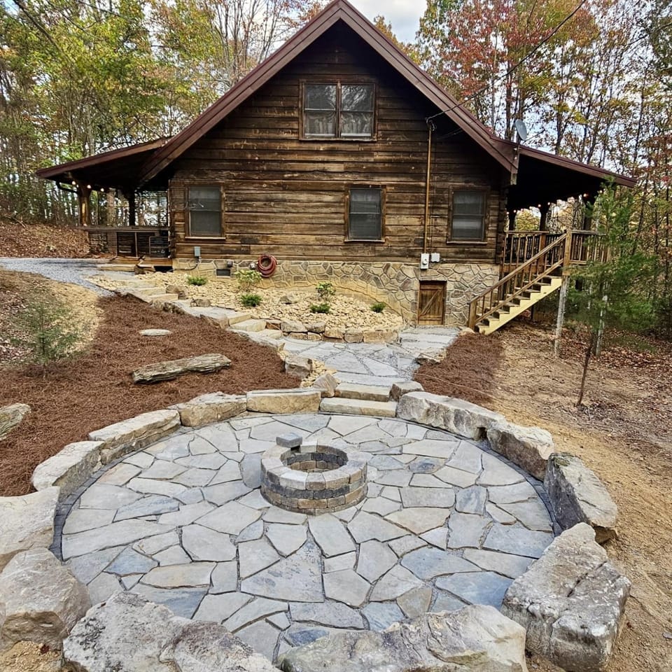 Secluded Smoky Cabin Hot Tub Trails Pool Grill Cabin in Sevier County