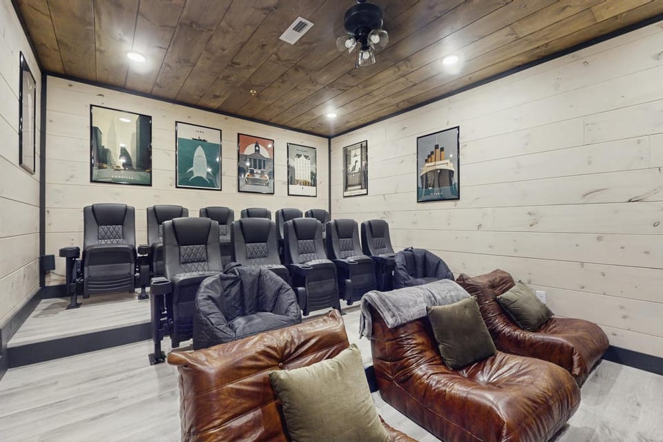 Spacious Family Friendly Cabin Pool Games Theater Cabin in Sevier County